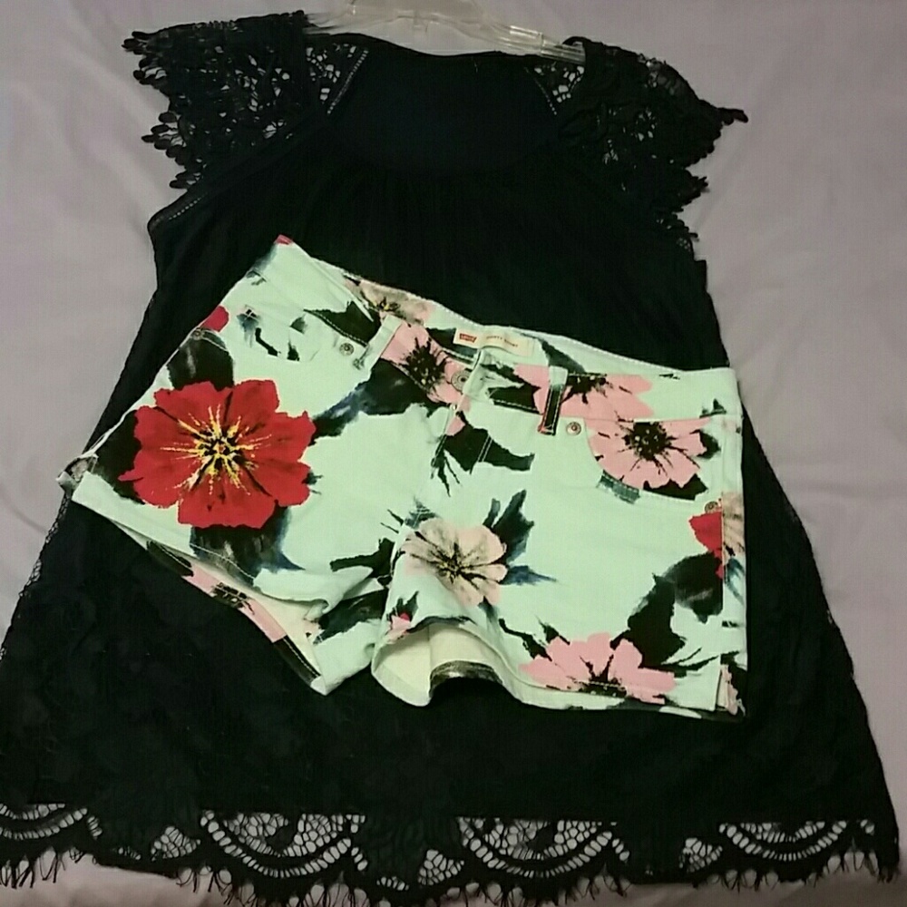 Levis jeans shorts sz 16 reg with match.top sz s.